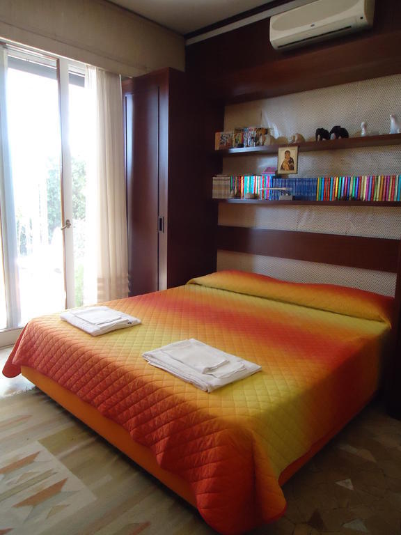 B&B Cottage Dei Consoli Sant'Agata Li Battiati Δωμάτιο φωτογραφία